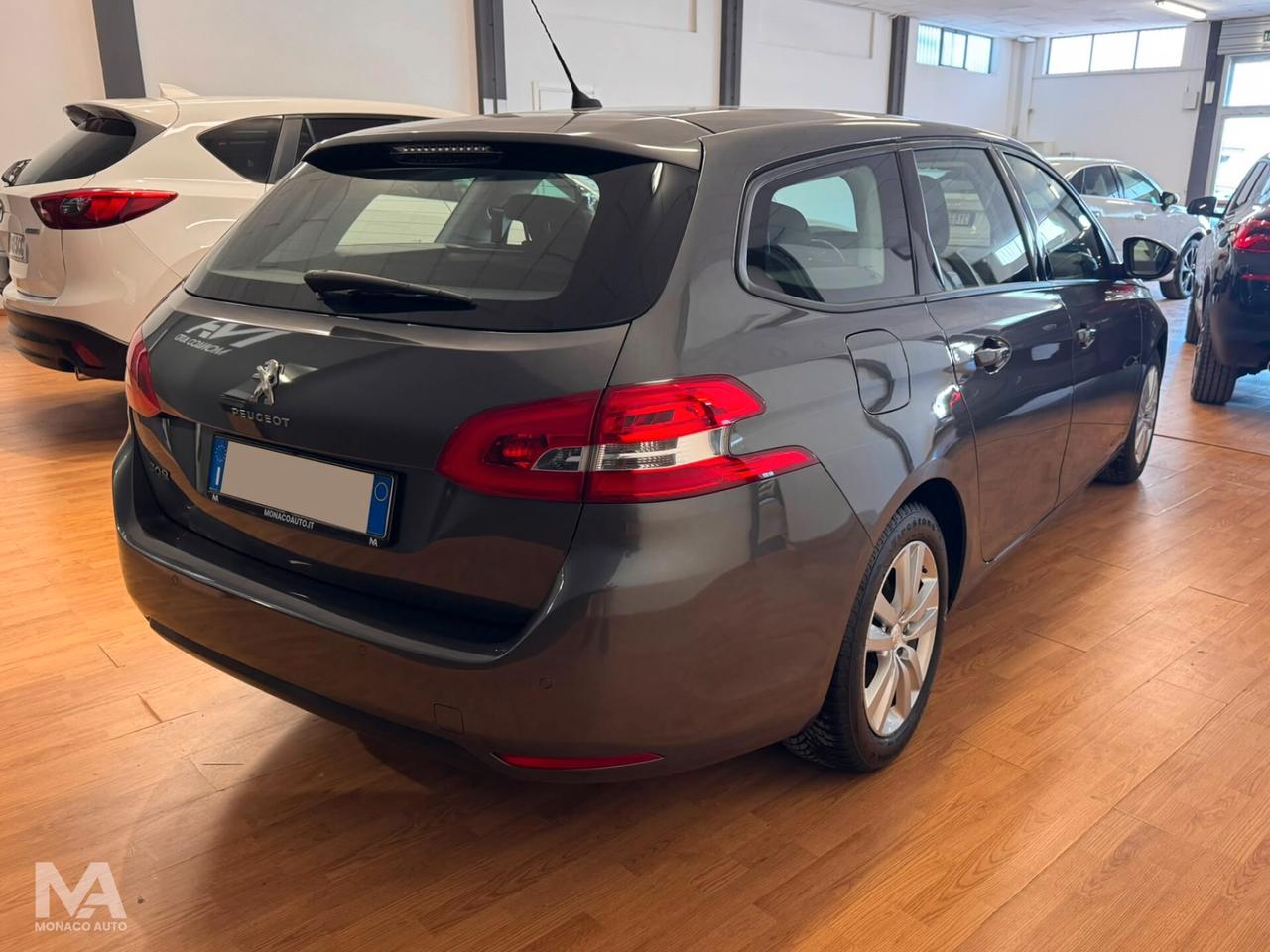 Peugeot 308 BlueHDi 130CV Business 2020
