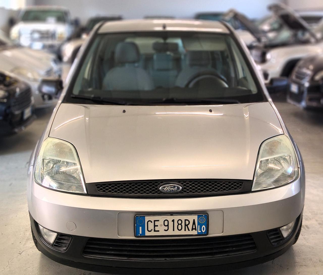 Ford Fiesta 1.2 16V 5p. Ambiente