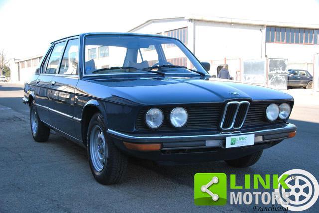 BMW 518 Serie 5 (E12) 1980 - TARGHE NERE