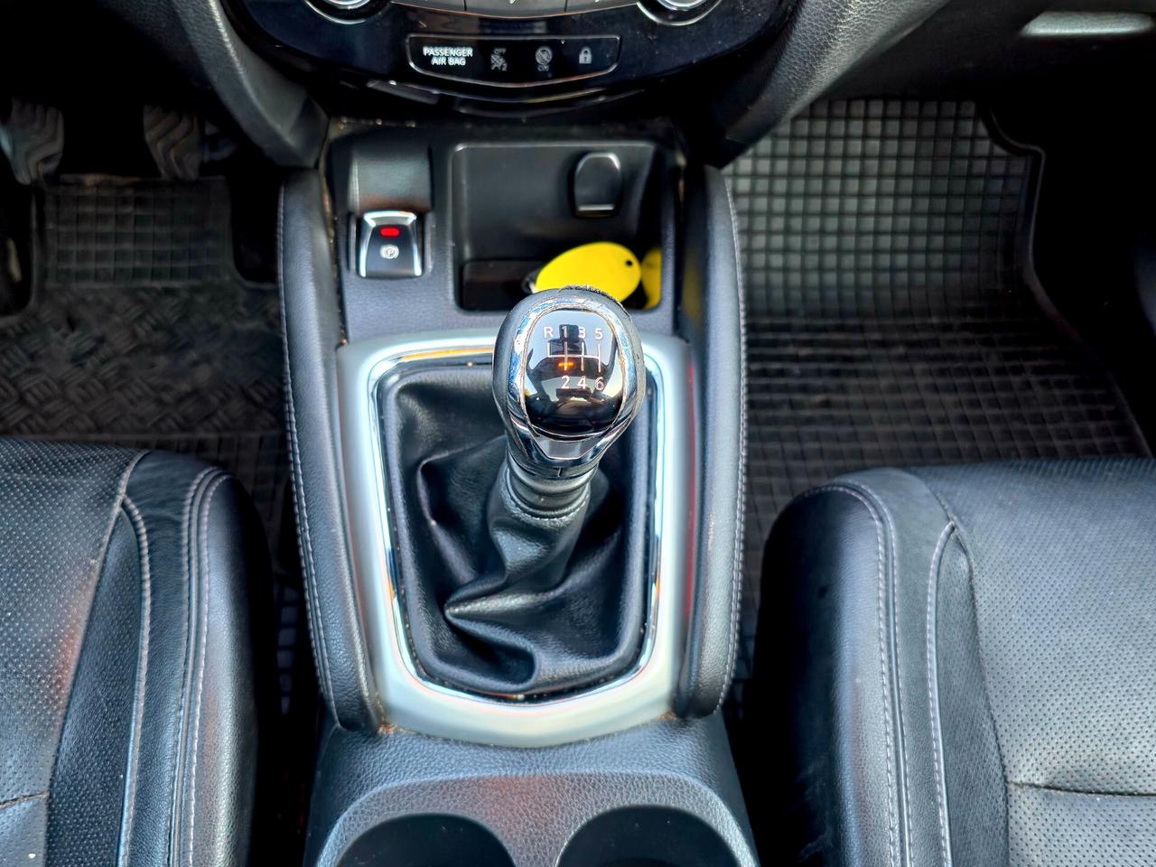 Nissan Qashqai 1.6 dCi 4WD Tekna 2014-E5B Manuale 4x4 NEO