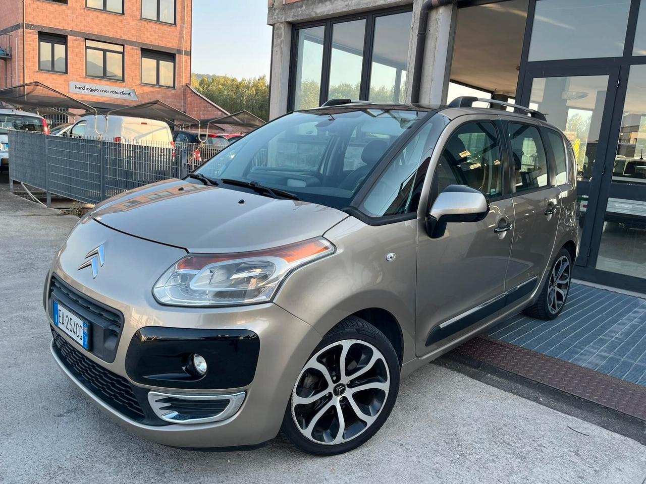 Citroen C3 Picasso 1.6 B/GPL 2033 Neopatentati Pelle Tetto