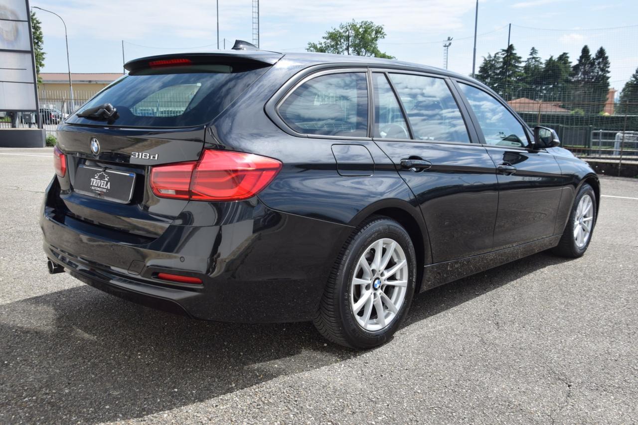 BMW Serie 3 (F30/31) 318d Touring Business A...