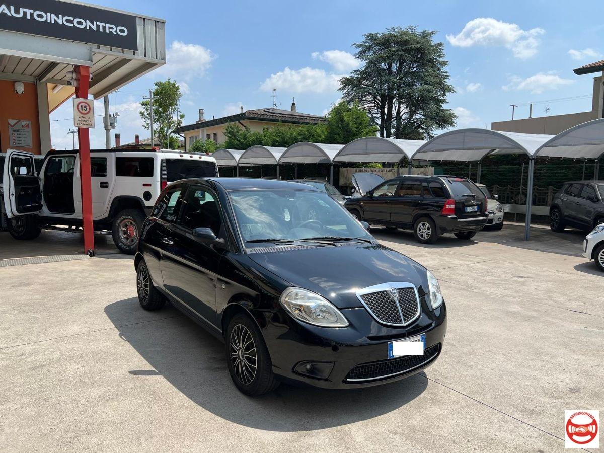 LANCIA - Ypsilon 1.2 8v Argento