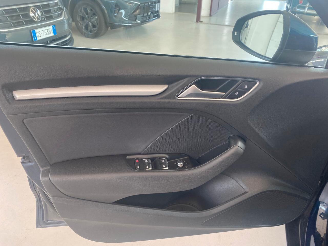 Audi A3 1.6 TDI 116 CV Business