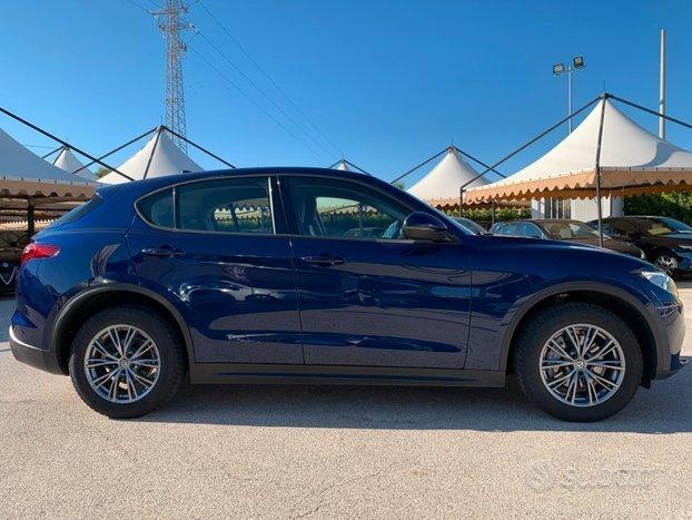 ALFA ROMEO Stelvio 2.2 TD 210 CV AT8 Q4 Super