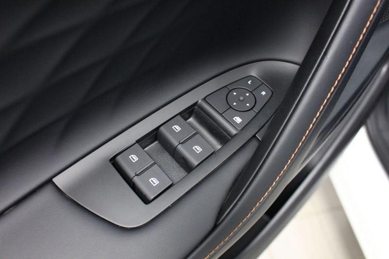 MG HS 1.5 T HEV Comfort AT