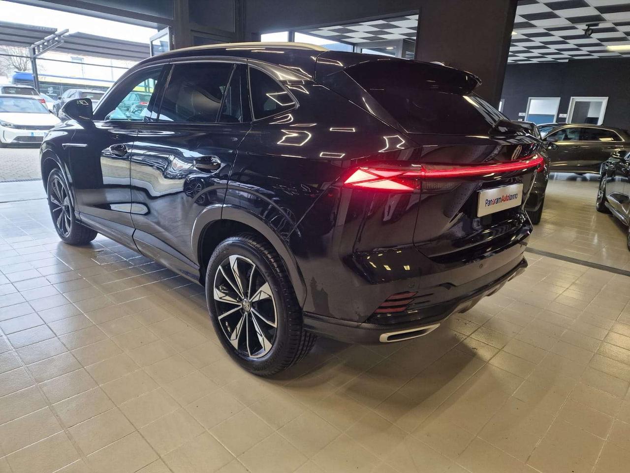MG HS HS 1.5 Luxury auto