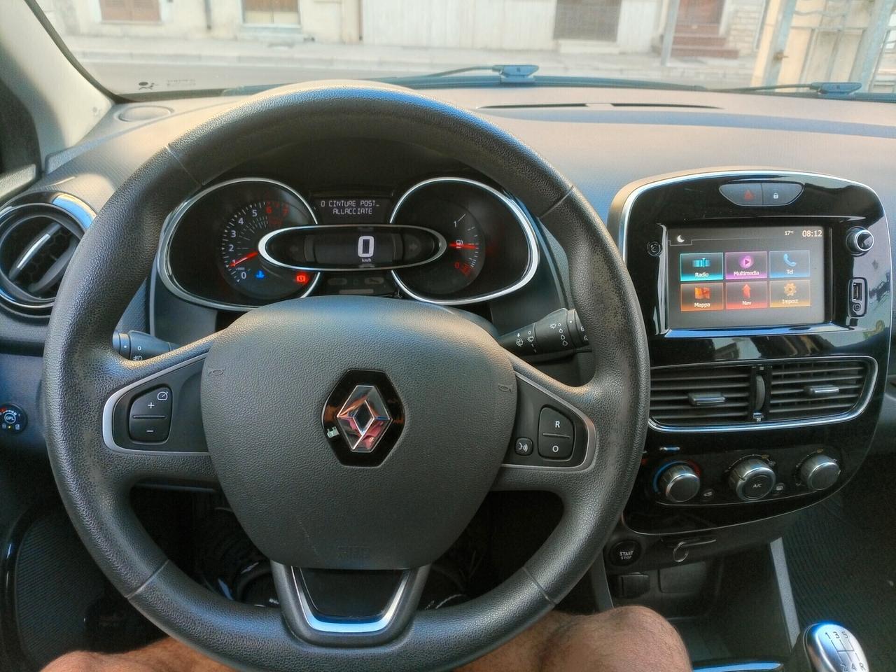 Renault Clio TCe 12V 90 CV GPL 5 porte Moschino Intens