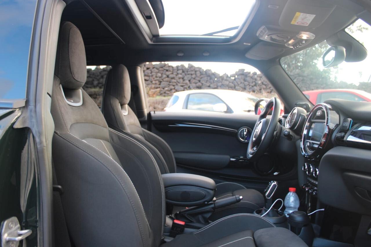 Mini 2.0 John Cooper Works Tua A SOLI 415€ al mese Anticipo Zero