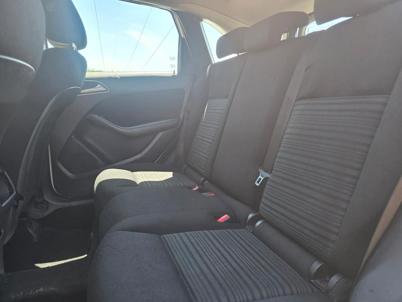 MERCEDES CLASSE B 180 CDI BlueEFFICIENCY PREMIUM