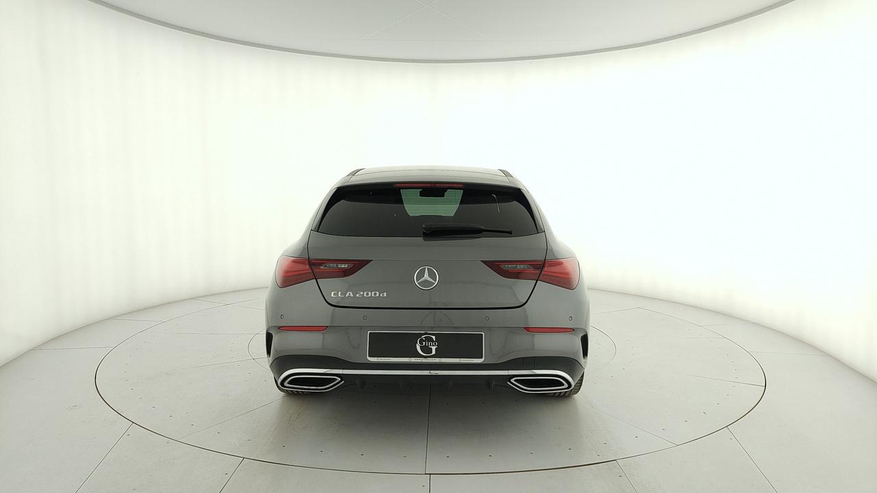 Mercedes-Benz CLA Shooting Brake 200 d Advanced auto