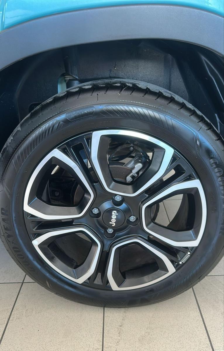 JEEP - Avenger - 1.2 Turbo Summit