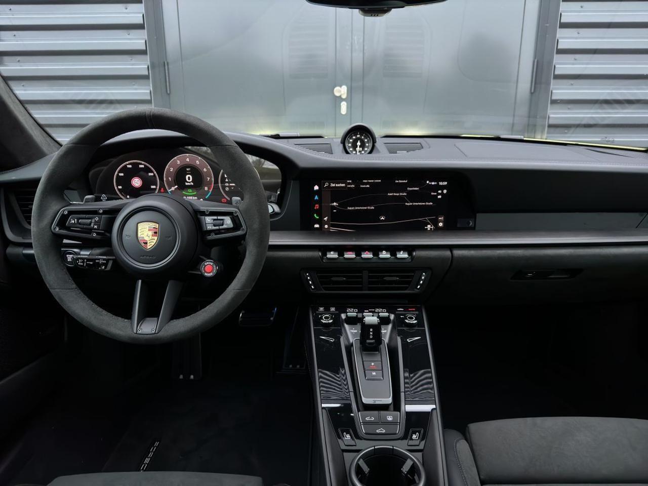 PORSCHE 992 Carrera 4 GTS 2.0*Matrix-Alcantara-Finanz*