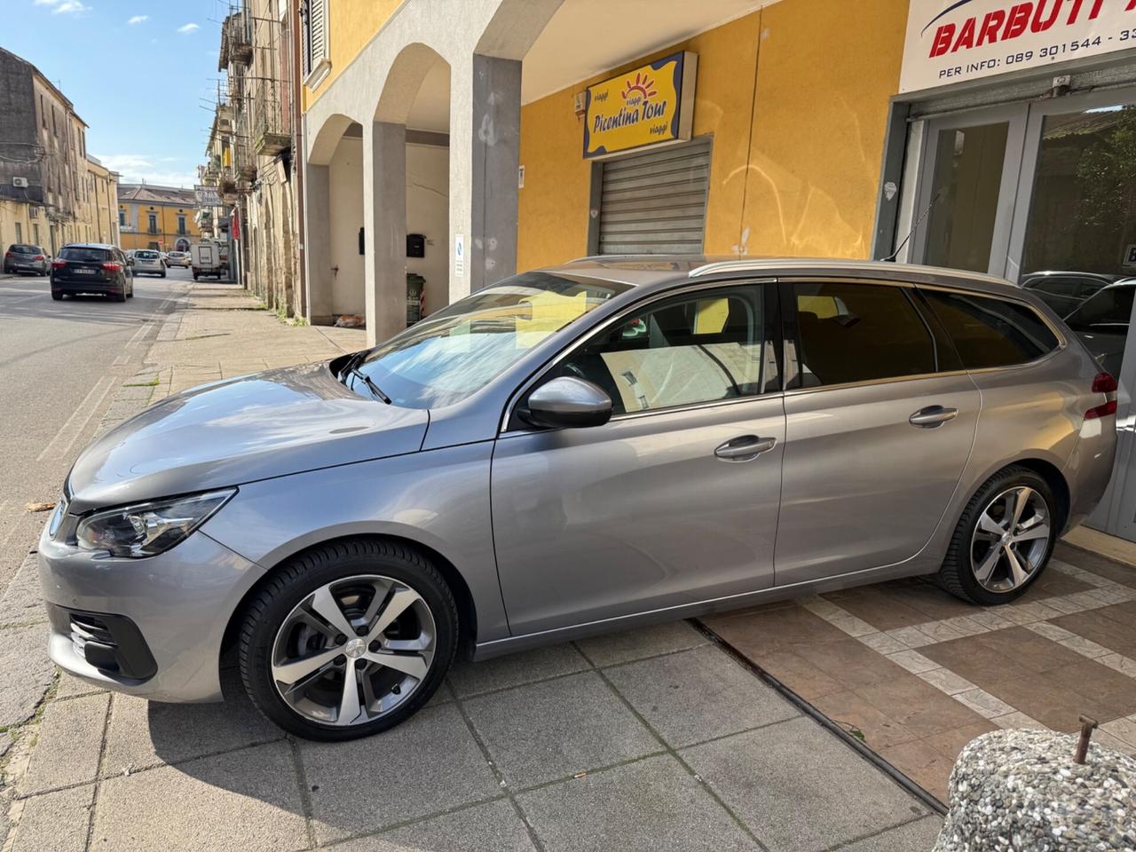 Peugeot 308 2019 - BlueHDi 130 S&S SW Allure