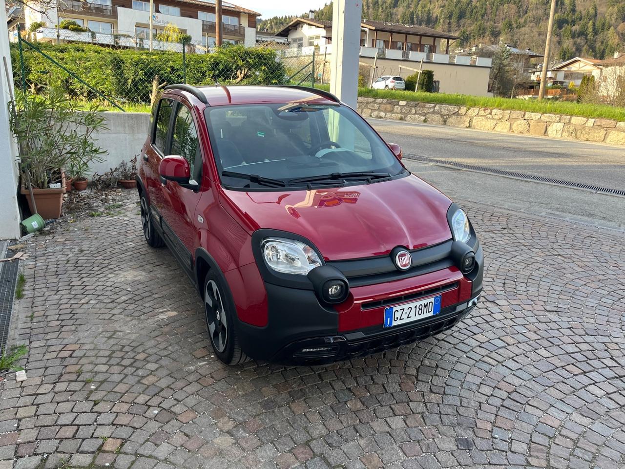 Fiat Panda Cross 1.0 FireFly S&S Hybrid