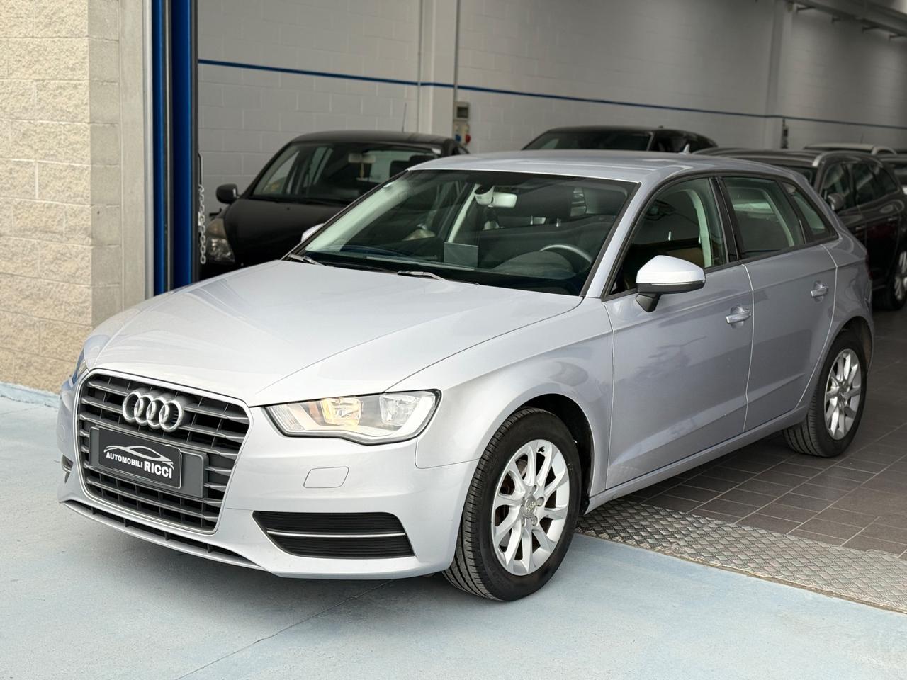 Audi A3 SPB 1.2 TFSI 110 CV Attraction