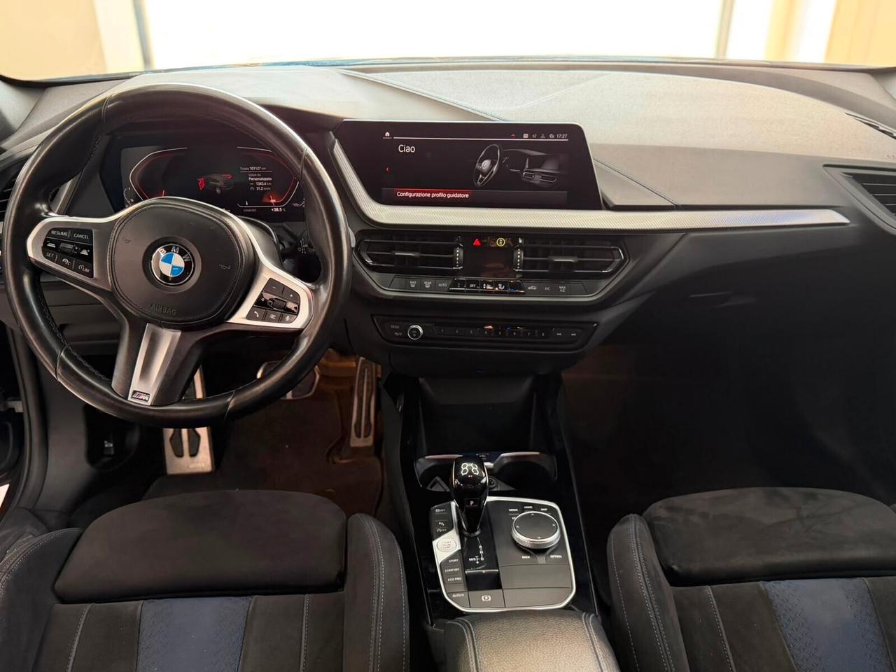 Bmw 118 118d 5p. Msport