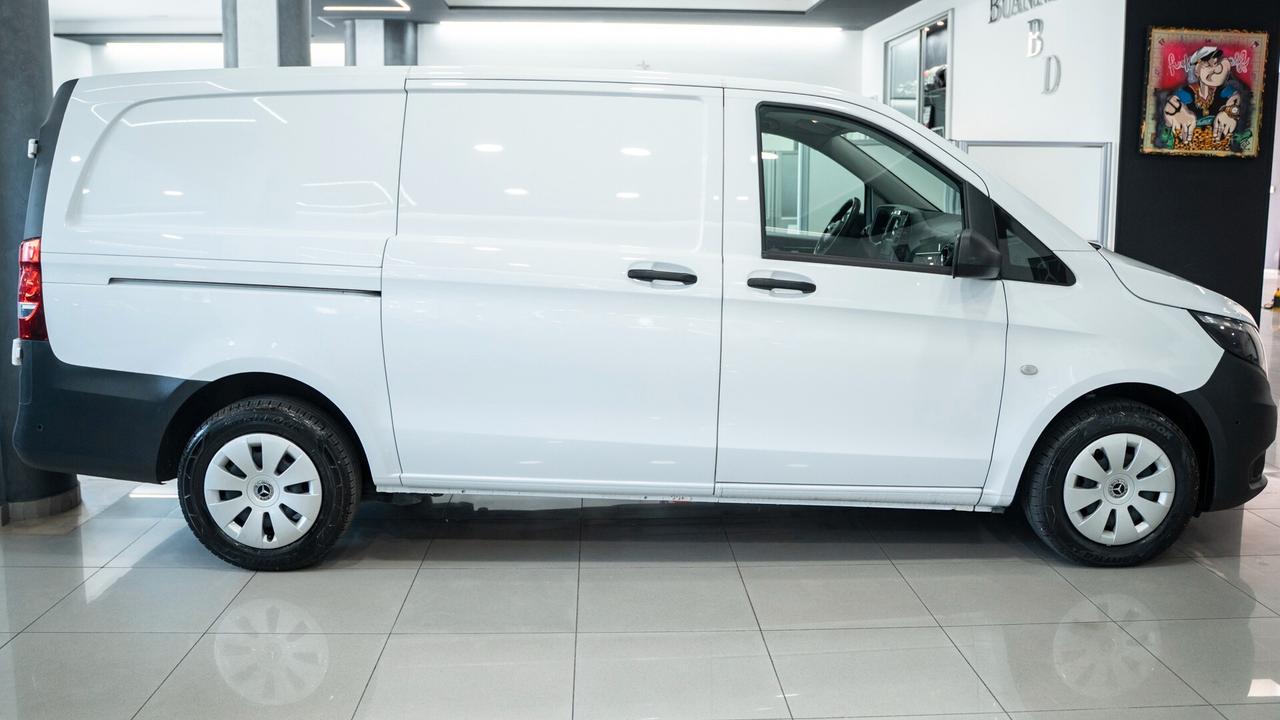 Mercedes-benz Vito 2.0 116 CDI AUTO LONG 3 POSTI PELLE NAVI FULL OPTIONAL