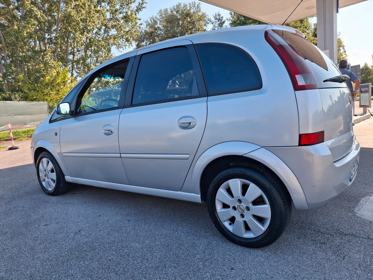 Opel Meriva 1.7 DTI Cosmo-NEOPATENTATI