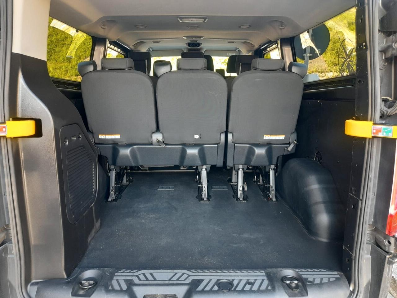 Ford Transit Custom 9 POSTI 320 2.0 TDCi Combi Trend