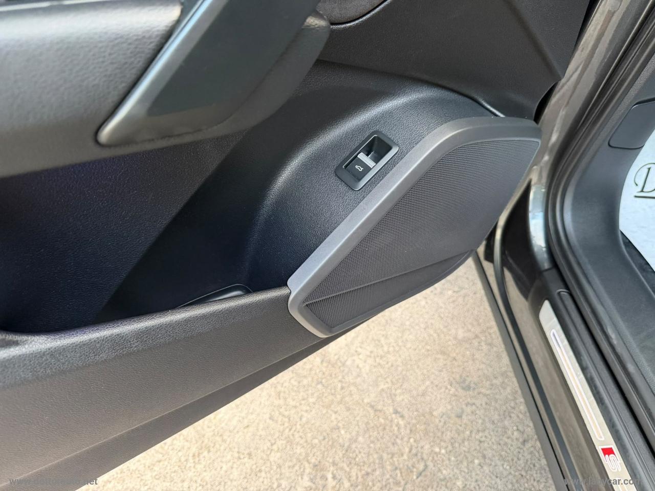 AUDI Q5 40 TDI quattro S tronic S line plus