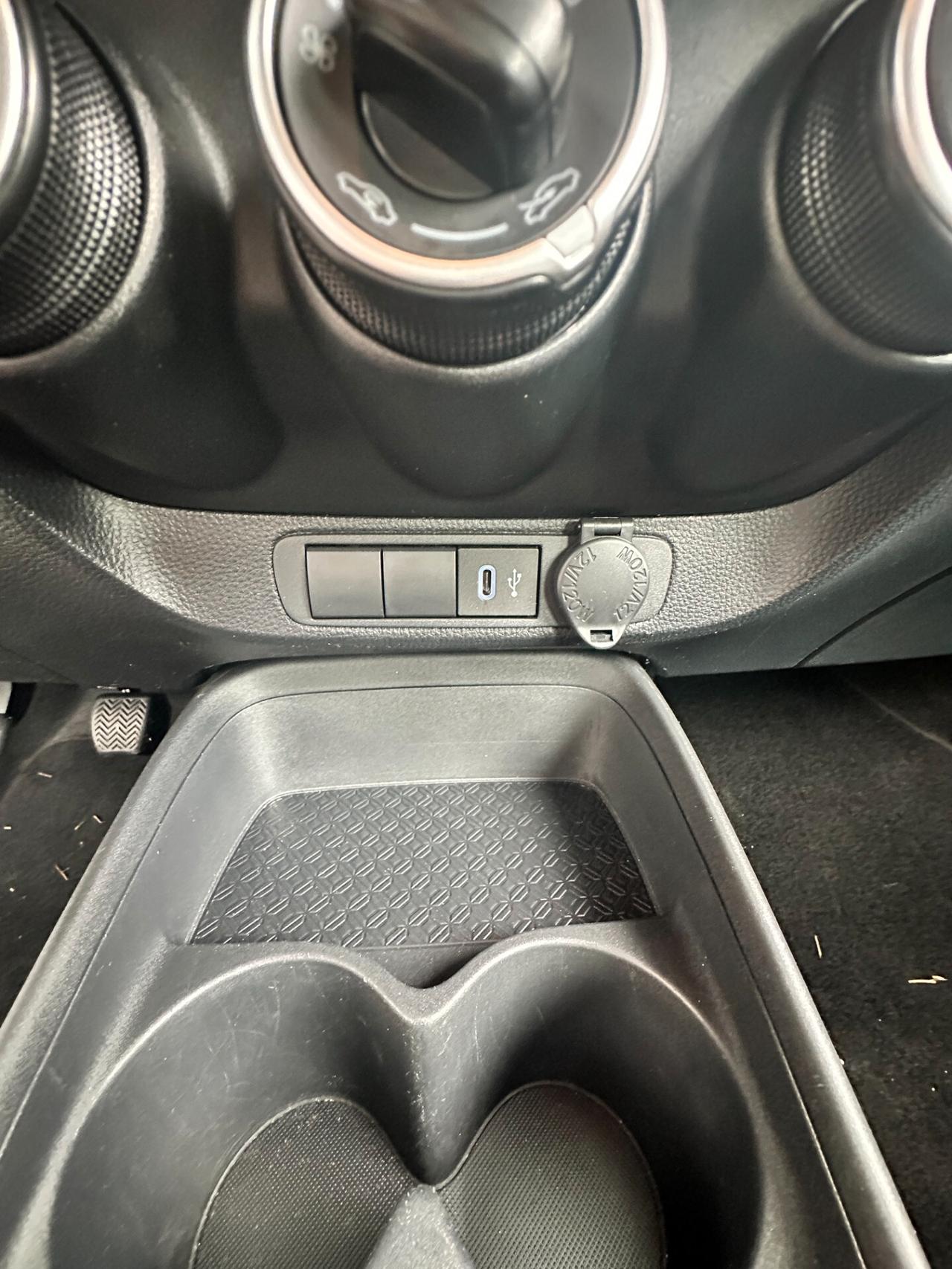Toyota Aygo X 1.0 VVT-i 72 CV 5 porte Active CRUISE APPLE CAR PLAY MULTIFUNZIONE RE-CAMERA