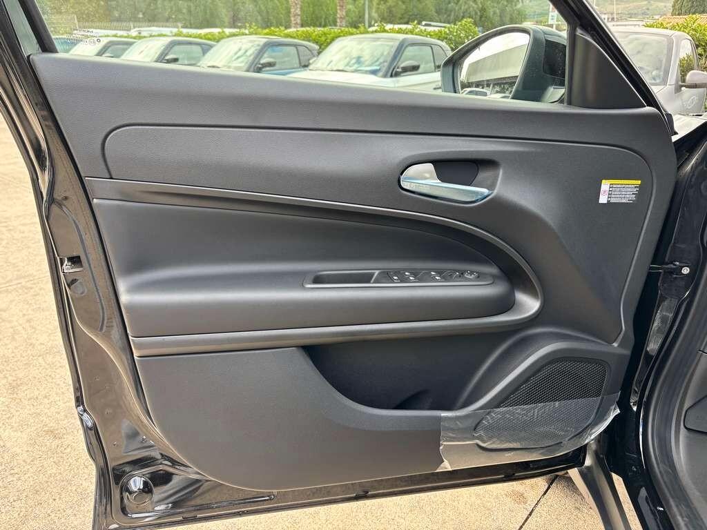 Jeep Avenger 1.2 Turbo 100 CV MHEV Altitude KM 0 IVA ESPOSTA Tua a soli 245 Euro al mese