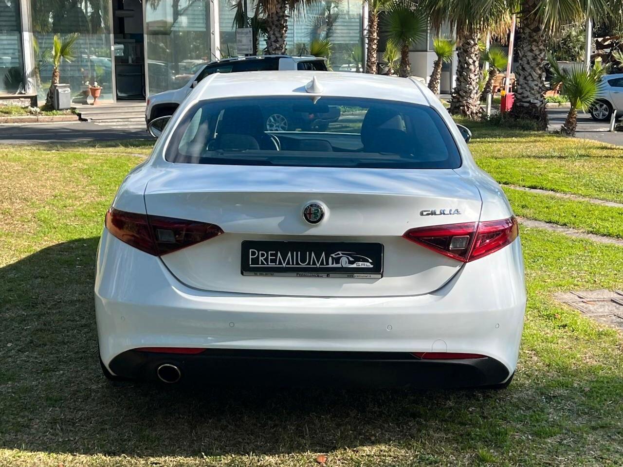 Alfa Romeo Giulia 2.2 Turbodiesel 160 CV AT8 Business