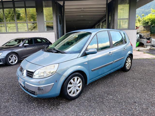 RENAULT Scenic 1.9 dCi/130CV Dynamique