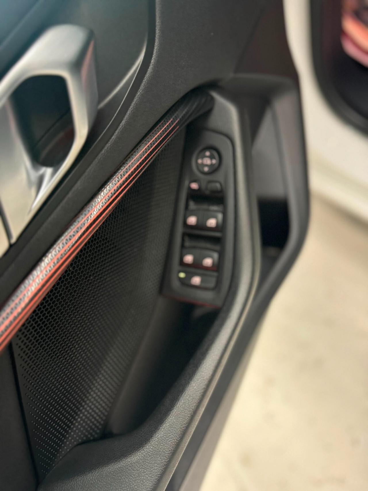 Bmw 116 116d 5p. Msport