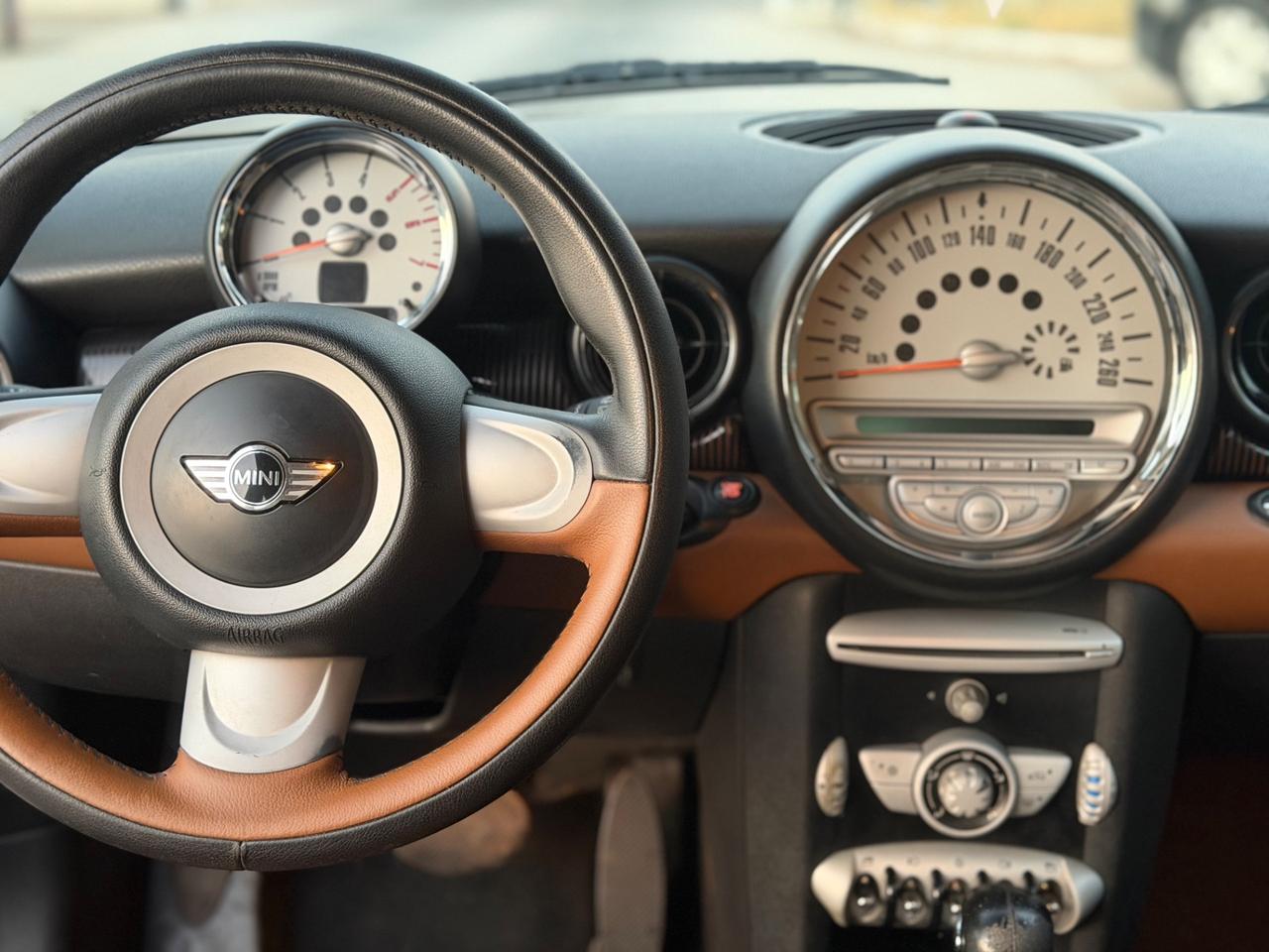Mini 1.6 DIESEL 2010 - 50’ ANNIVERSARIO MAYFAIR