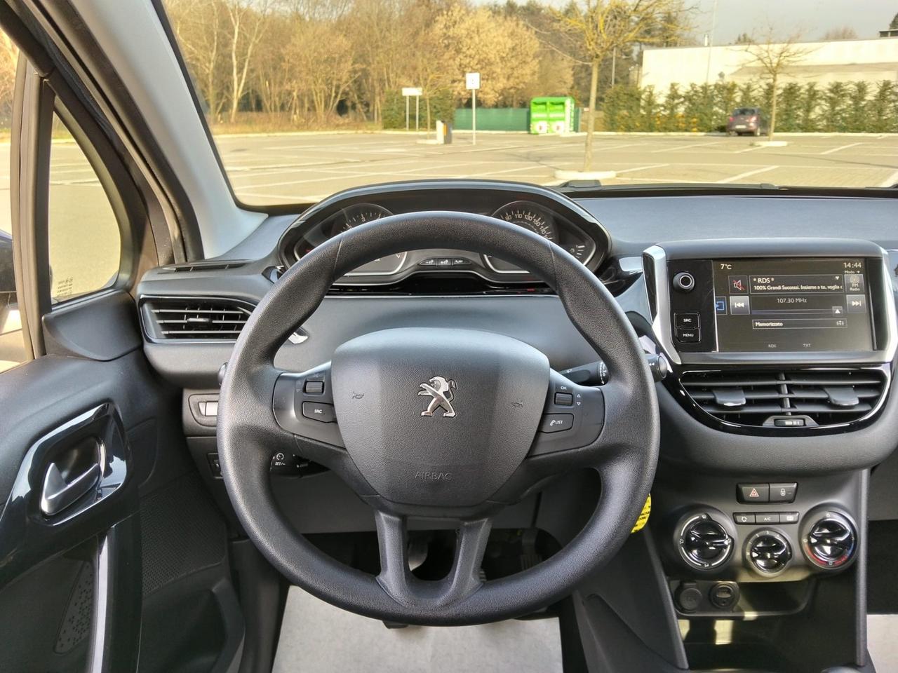 Peugeot 208 PureTech 82Cv 5P*Cerchi*Internet Connect