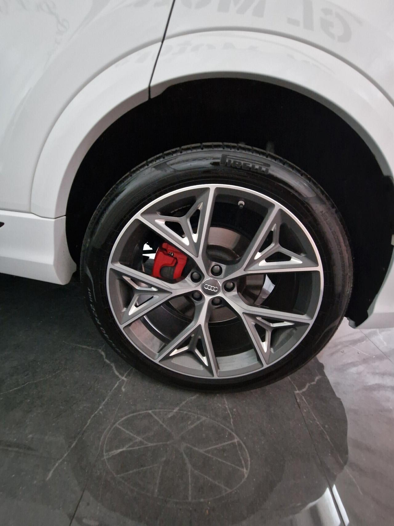 Audi Q8 50 TDI 286 CV quattro tiptronic