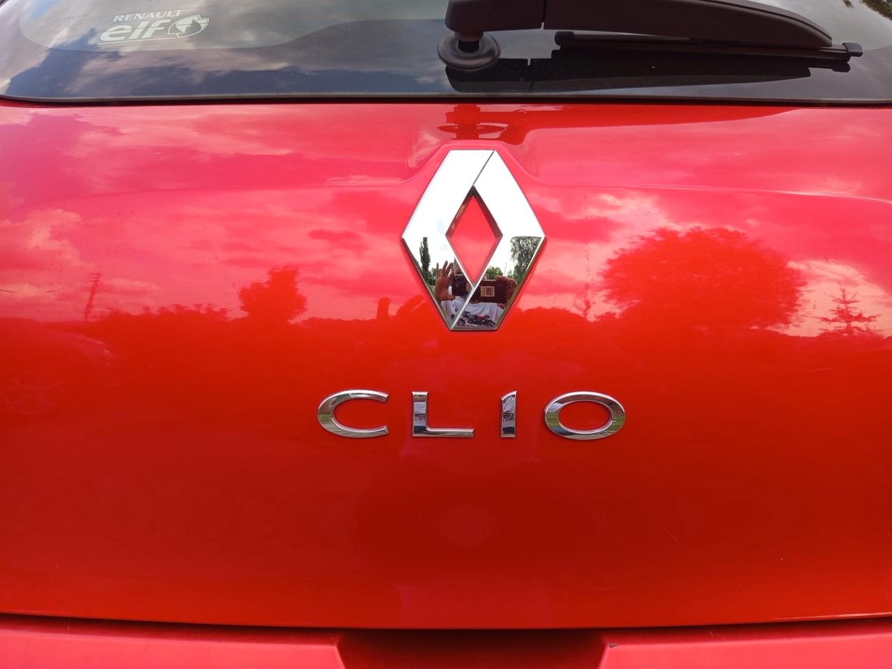 Renault Clio 1.2 75CV GPL 5 porte Costume National