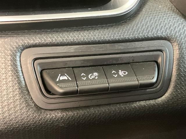 RENAULT Clio 5 Porte 1.6 E-TECH Hybrid 140cv Zen Auto