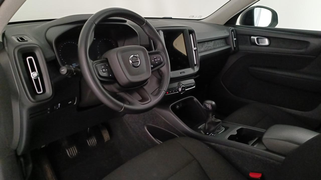 VOLVO XC40 1.5 t2 Essential
