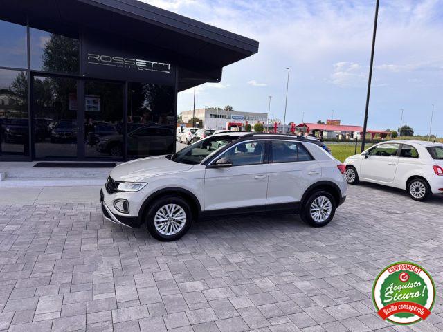 VOLKSWAGEN T-Roc 1.0 TSI RESTYLING ANCHE PER NEOPATENTATI