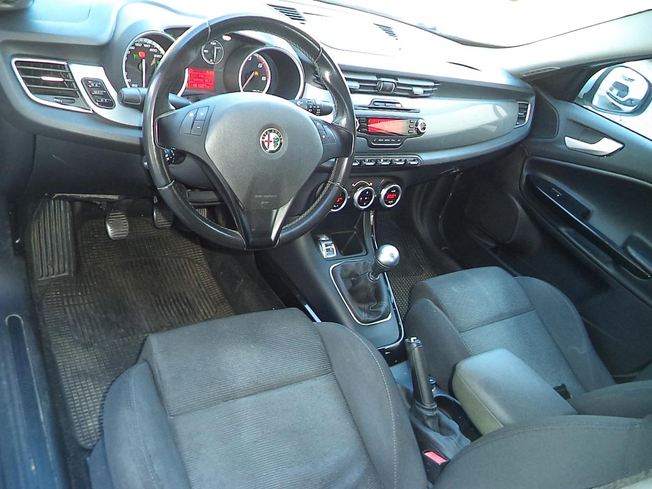 Alfa Romeo Giulietta 1.6 JTDm-2 105 CV Distinctive