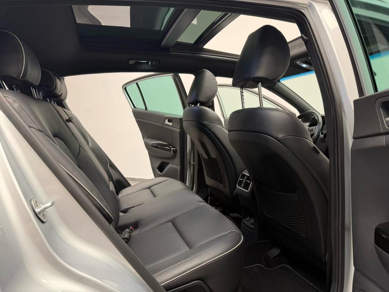 Kia Sportage 1.6 T-GDI DCT7 AWD GT Line