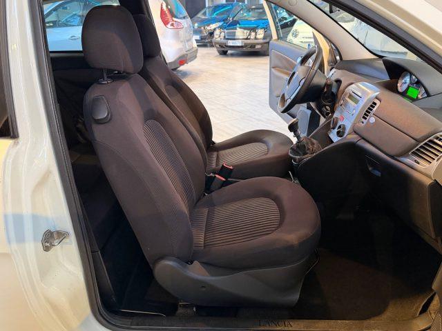 LANCIA Ypsilon 1.2 Versus GPL