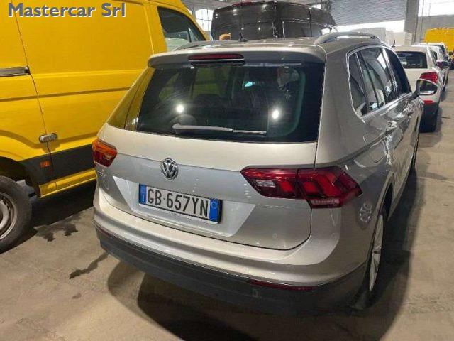 VOLKSWAGEN Tiguan Tiguan 2.0 tdi Business 150cv dsg - GB657YN