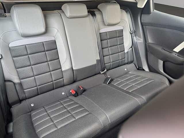 Citroen C4 PureTech 130 S&S EAT8 Plus