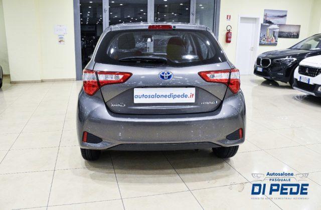 TOYOTA Yaris 1.5 Hybrid 5 porte Business