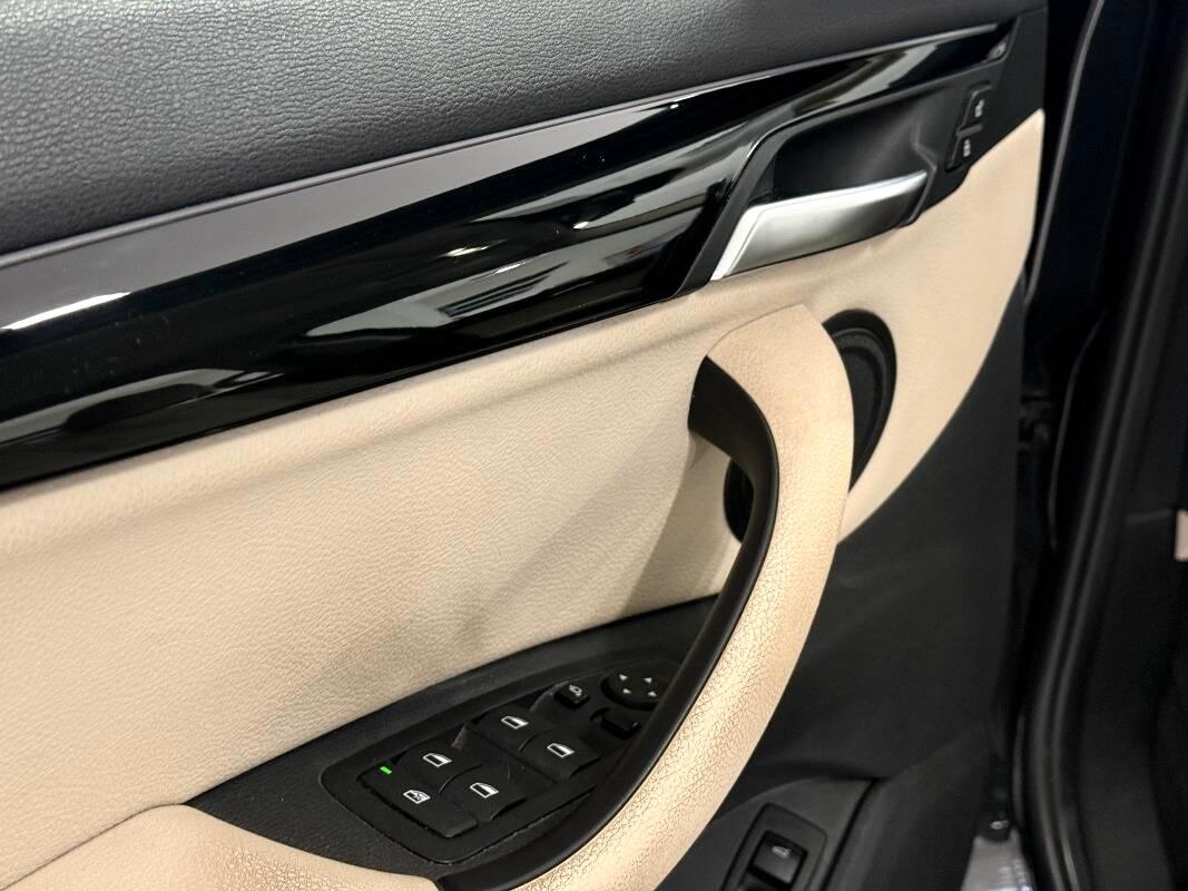 BMW X1 Sdrive18d xLine auto my18