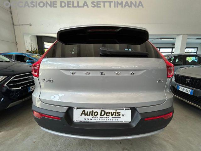 VOLVO XC40 automatico