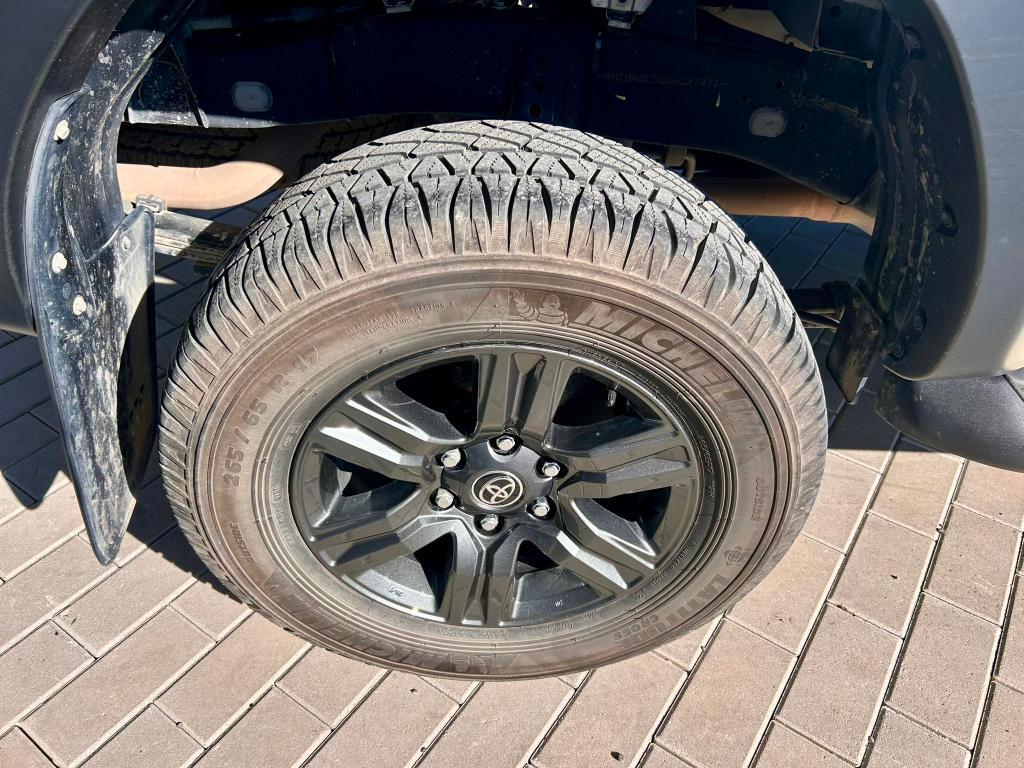 Toyota Hilux Double Cab Hilux 2.8 d double cab Lounge 4wd