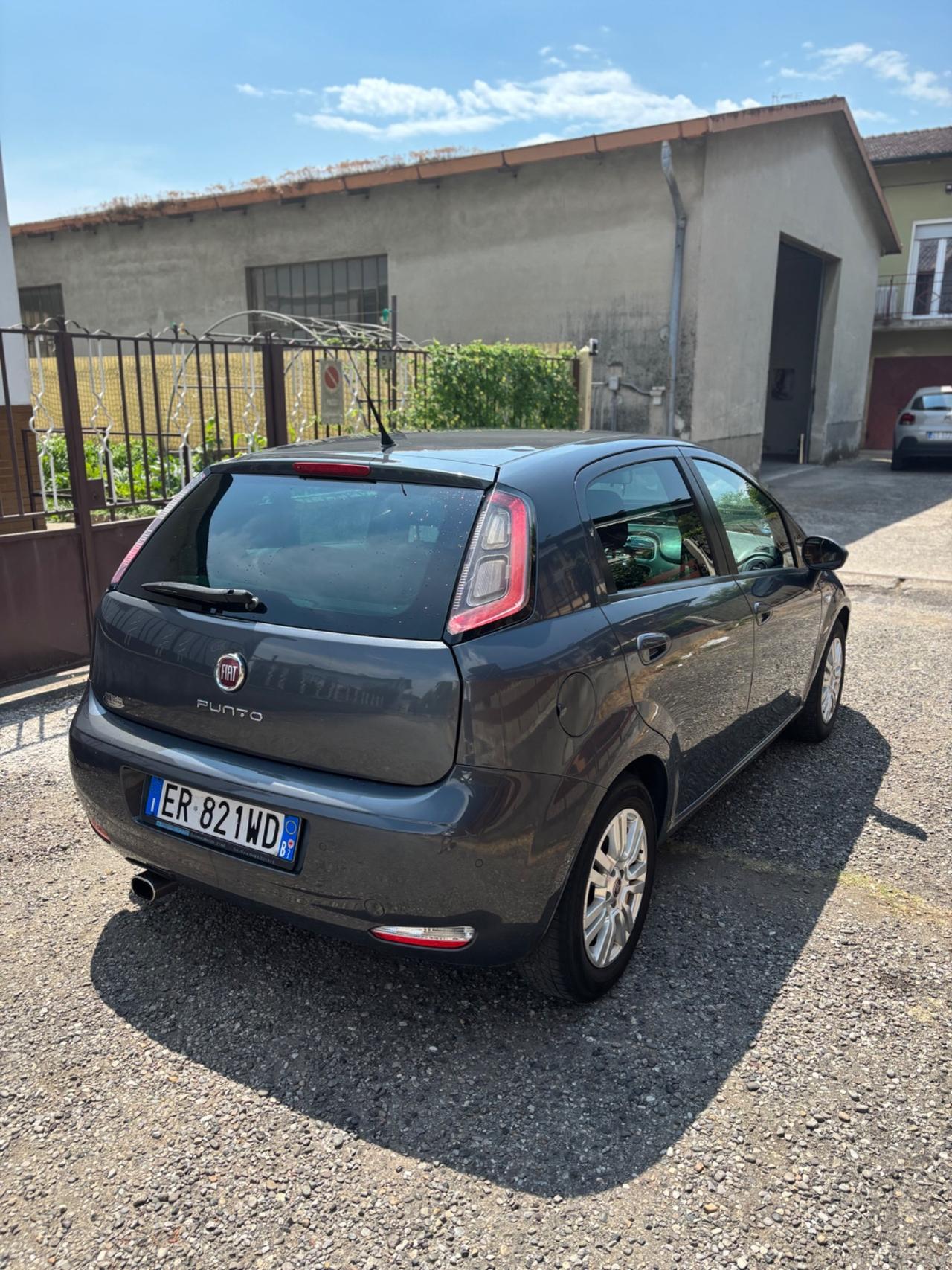 Fiat Punto 1.3 MJT II S&S 95 CV 5 porte Street