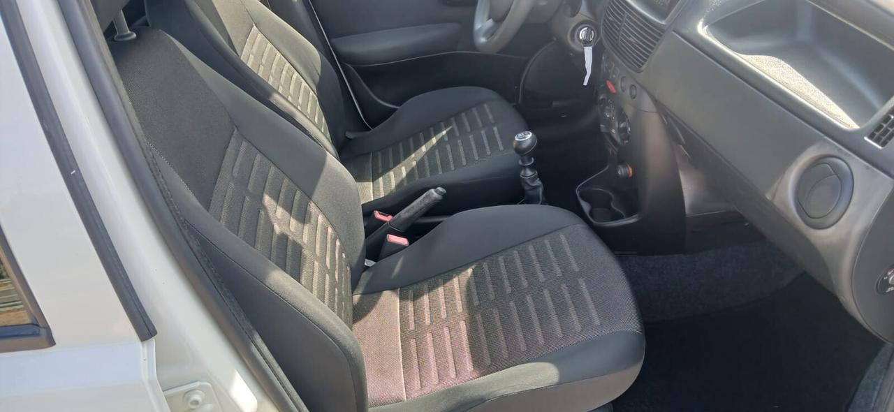 Fiat Punto Classic 1.2 NaActivetural Power - 2009