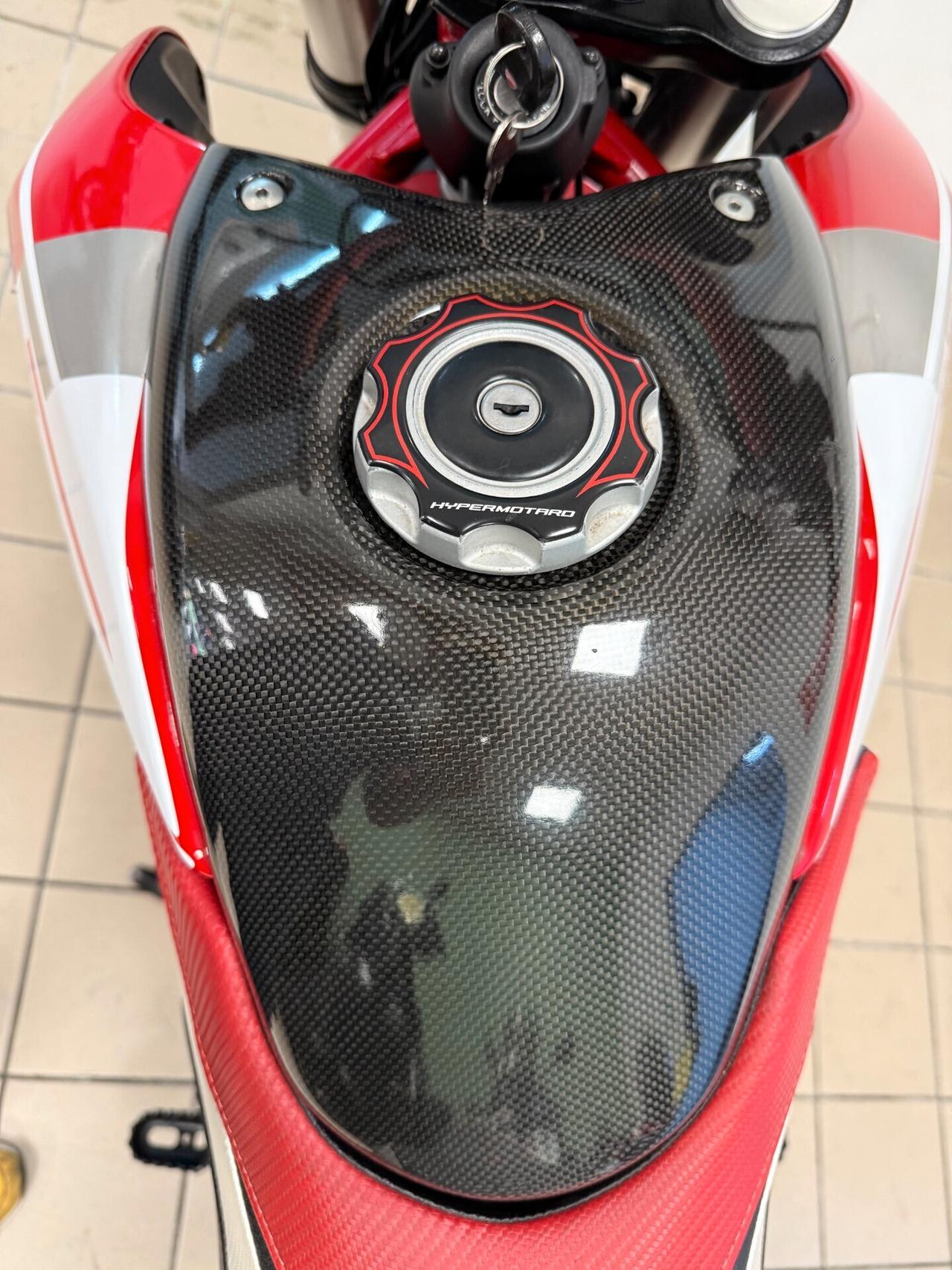 Ducati Hypermotard 796