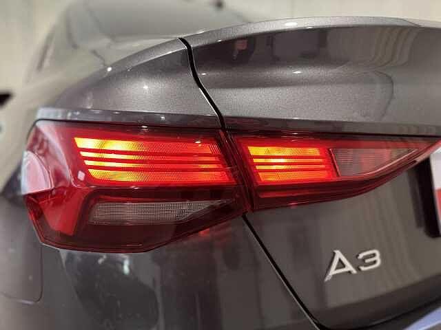 Audi A3 Sedan 30 TDI S line edition